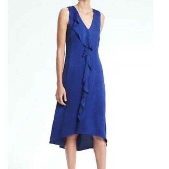 𝅺Banana republic Cascade satin ruffle front dress - Picture 1 of 11